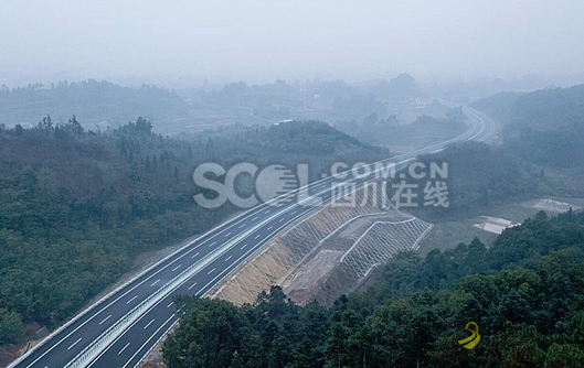四川再添一条出川大通道！荣昌至泸州高速12月31日24时通车 沥青网，sinoasphalt.com