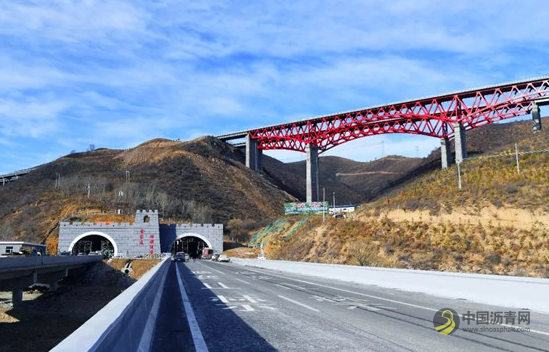 [河北]延崇高速公路河北段主线建成 沥青网，sinoasphalt.com