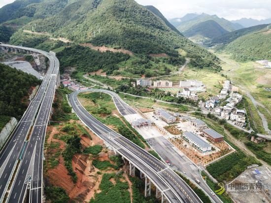 贵州：紫望高速公路全线通车，紫云至望谟打通快捷通道 沥青网，sinoasphalt.com