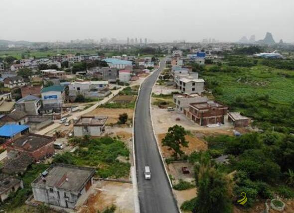 [广西]柳州市乡乡通二（或三）级公路建设取得突破性进展 沥青网，sinoasphalt.com