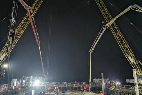 平益高速13标108号墩封底砼成功浇筑 为湖南交水建集团承建 沥青网，sinoasphalt.com