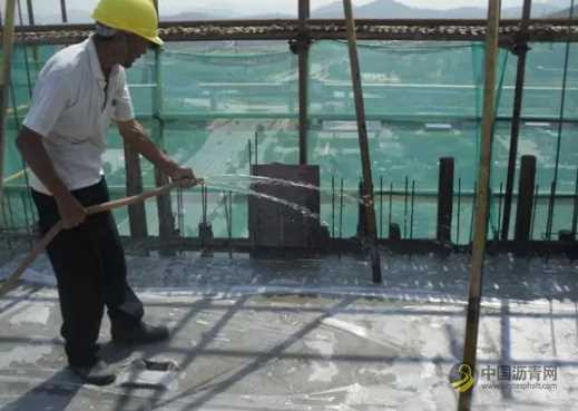 混凝土浇水养护的七大常见误区 沥青网，sinoasphalt.com