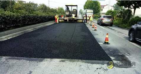 巢湖采用沥青就地热再生新工艺维修养护公路 沥青网，sinoasphalt.com
