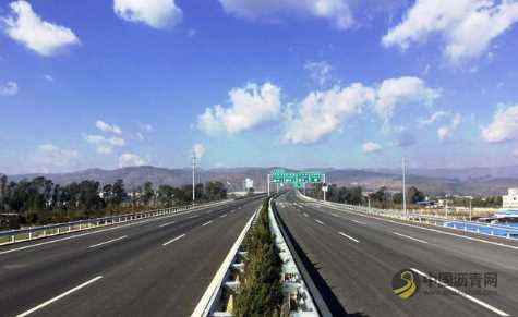 高速主路都是沥青路面，为何收费站会用水泥路面？ 沥青网，sinoasphalt.com