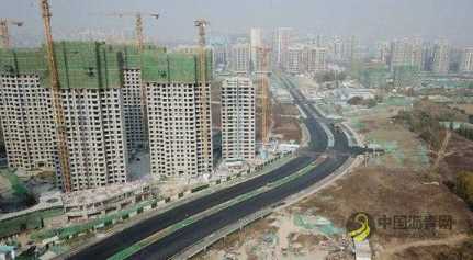 最宽处双向八车道，济南奥体中路北延部分路段铺沥青了！ 沥青网，sinoasphalt.com