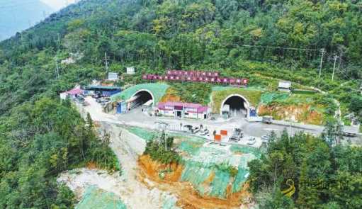 前10个月四川公路水路完成建设投资超1500亿元 沥青网，sinoasphalt.com