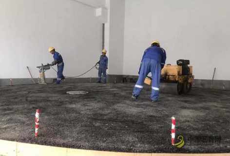 为什么说冷沥青砂更符合油罐防腐垫层的施工标准 沥青网，sinoasphalt.com