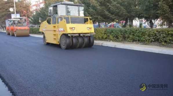 沥青路面施工技术及质量控制要点 沥青网，sinoasphalt.com