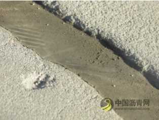 沥青路面裂缝的主要形式及修复 沥青网，sinoasphalt.com