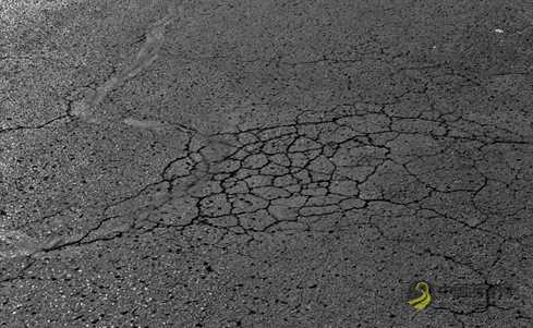 ​沥青路面不仅能自我修复, 还能给电动汽车充电 沥青网，sinoasphalt.com