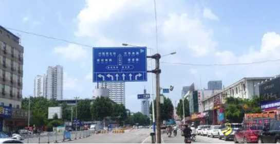 济宁太白路即将升级改造，地面石板换沥青，“钢琴大道”星光不再 沥青网，sinoasphalt.com