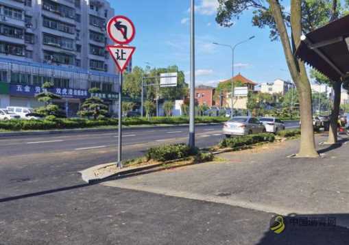 宜昌猇亭道路交通升级，进入“全沥青”时代，市民出行更干净清爽 沥青网，sinoasphalt.com