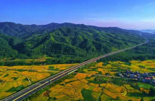 广东这三条公路拿了个很厉害的奖！ 沥青网，sinoasphalt.com