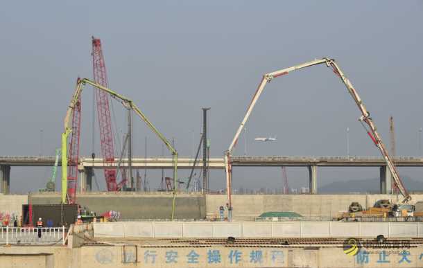 深中通道东人工岛岛上隧道施工全面铺开 沥青网，sinoasphalt.com