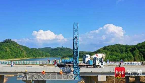 珠碧江大桥桥面沥青全部铺完 通车指日可待 沥青网，sinoasphalt.com