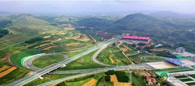 甘肃五年投资逾4300亿元育交通“经济走廊” 沥青网，sinoasphalt.com