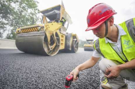 万州城市环线高速公路沥青路面摊铺完成 将于9月正式通车 沥青网，sinoasphalt.com