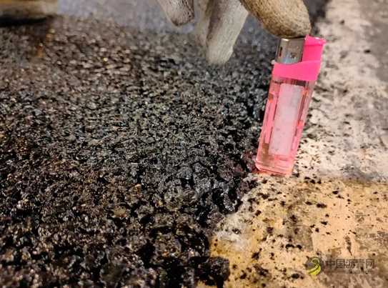 惠州沥青混凝土搅拌站–惠盐高速超薄磨耗层沥青混凝土摊铺施工 沥青网，sinoasphalt.com