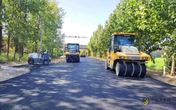 睢宁：县道202路面改善工程加快沥青面层施工 沥青网，sinoasphalt.com