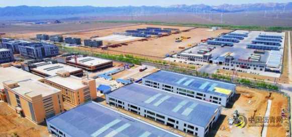 无人机“穿针引线”,新疆新路养护集团一洲路桥公司为智慧安全施工增加“助推剂” 沥青网,sinoasphalt.com