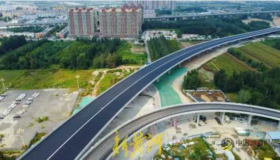 新黄河大桥北段高架开铺沥青 沥青网,sinoasphalt.com