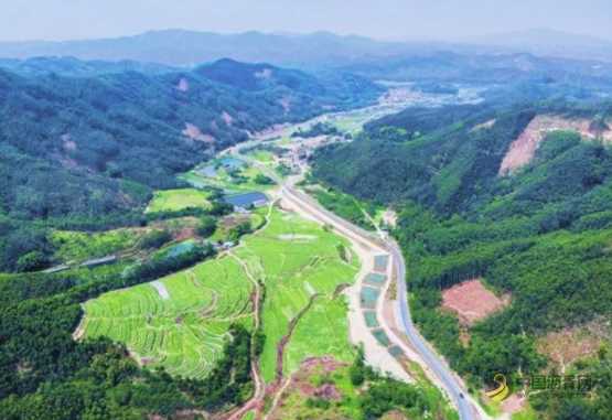 这里的农村路，粤走粤幸福～ 沥青网，sinoasphalt.com