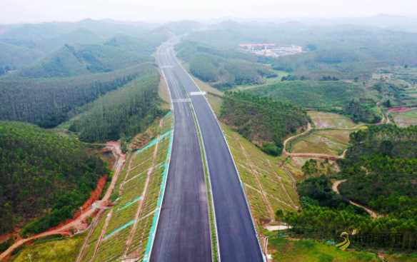 南横高速七标路面铺设任务全部完成 沥青网,sinoasphalt.com