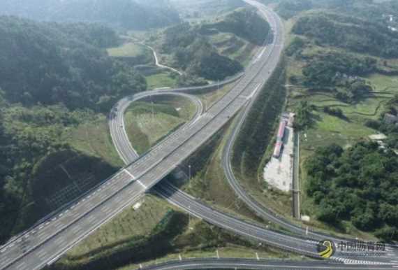 岑溪—大新公路横县至南宁段建成通车 沥青网，sinoasphalt.com