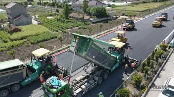 南通绕城高速进入沥青大面积摊铺阶段 沥青网，sinoasphalt.com