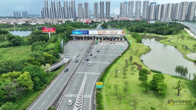 超养眼！这里的公路太太太美了！ 沥青网，sinoasphalt.com