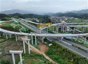 连接粤桂的这条高速公路刷新“进度”！