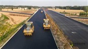 河南沿黄高速民权至兰考段打磨路面“零污染”